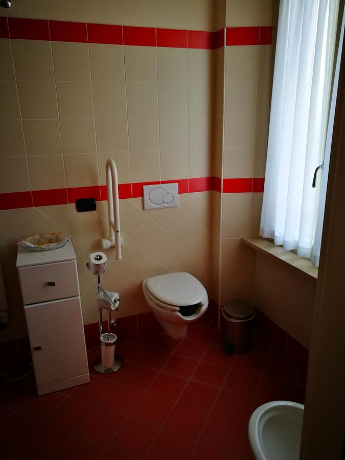 Locanda Della Pieve Tizzano Val Parma Экстерьер фото