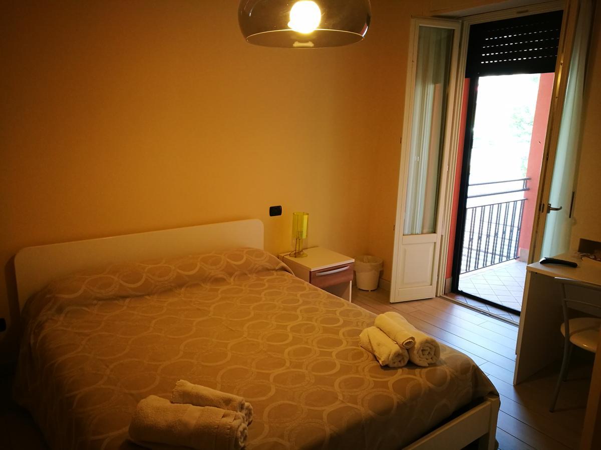 Locanda Della Pieve Tizzano Val Parma Экстерьер фото